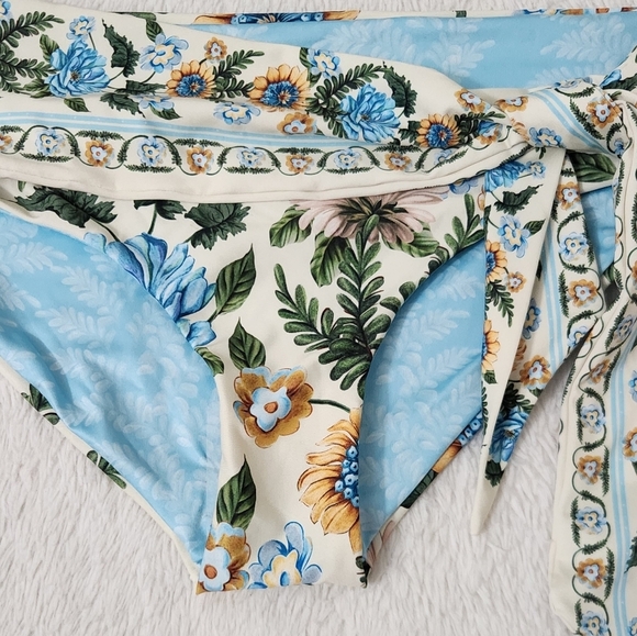 New!Agua Bendita Perla Aine Floral  Bikini Bottom - Picture 6 of 11